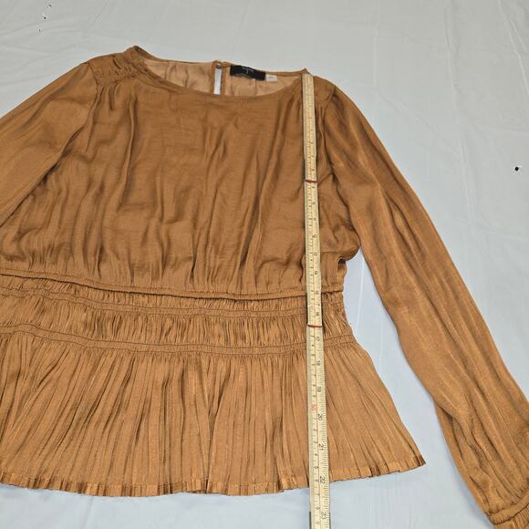 T Tahari Womens Small Blouse Brown Smocked Long Sleeve Pleated Boho Festival - Picture 5 of 10